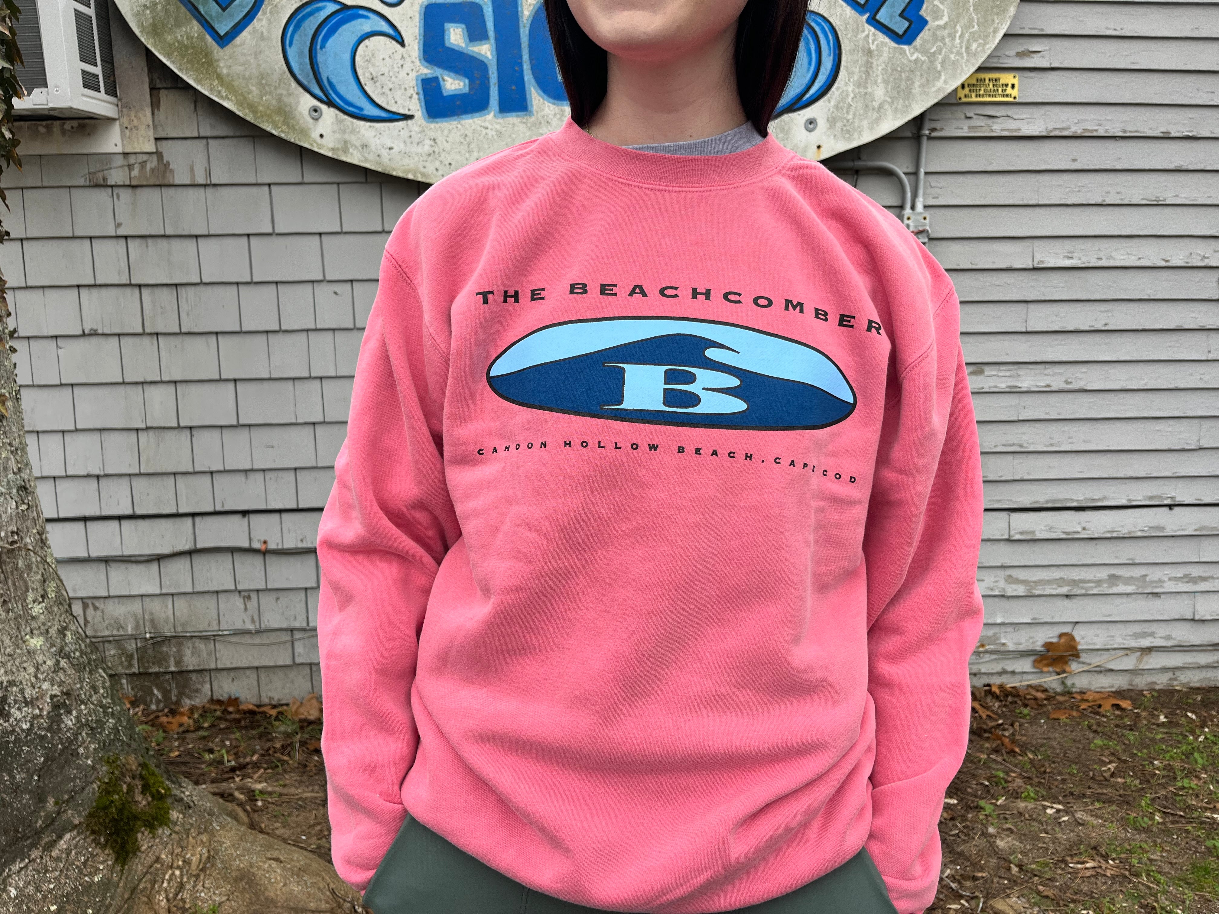 Oval B Crewneck The Wellfleet Beachcomber Store